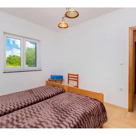 Villa Pletikosa - Rural With Outdoor Pool *