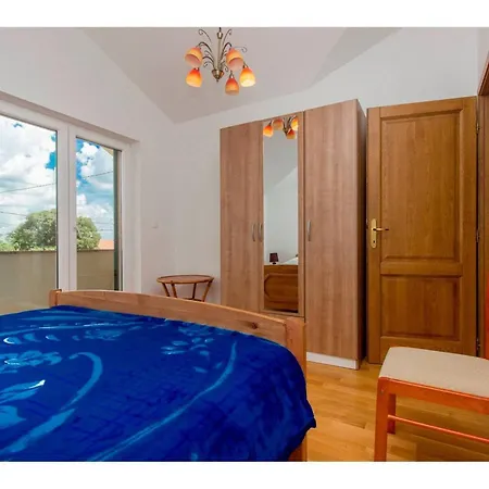 Villa Pletikosa - Rural With Outdoor Pool *